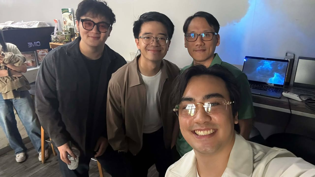 Flow's Table community moment from 13 May 2026