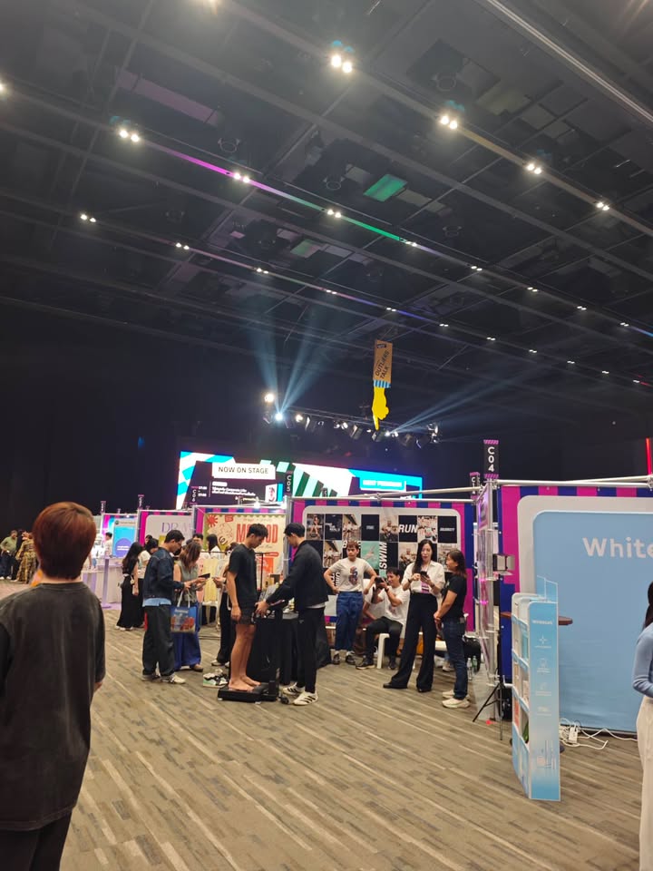 Flow's Table community moment from 24 May 2026
