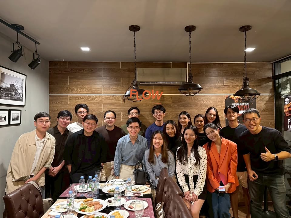 Flow's Table community moment from 31 Oct 2025